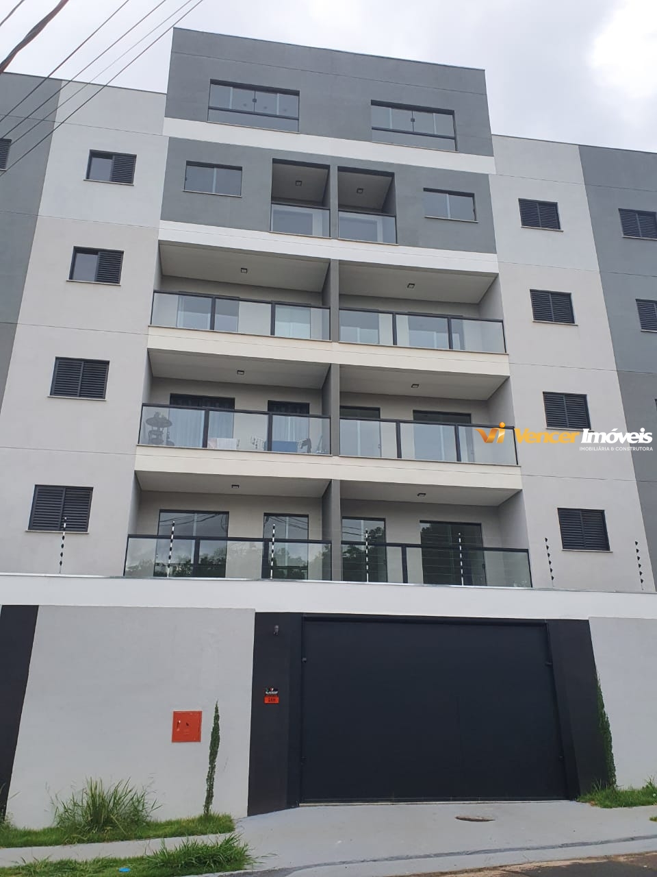EDIFICIO LORENA PRÓXIMO AVENIDA PAULO 6