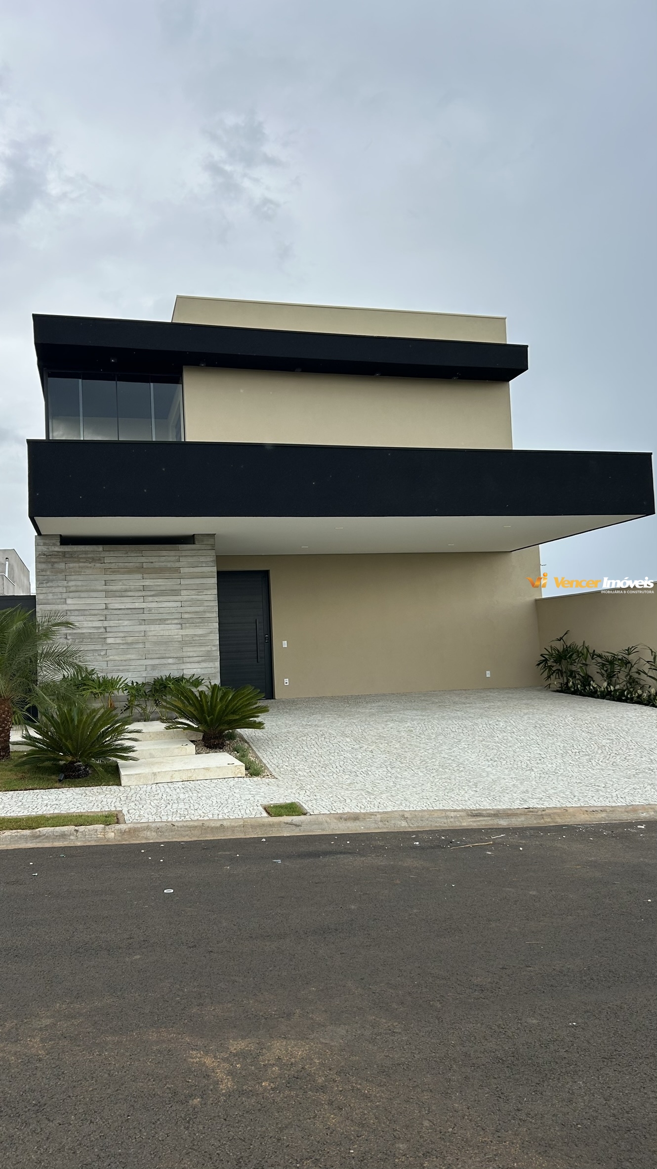 CASA CONDOMINIO RESERVA DOS IPES